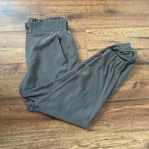 Women’s cargo pants